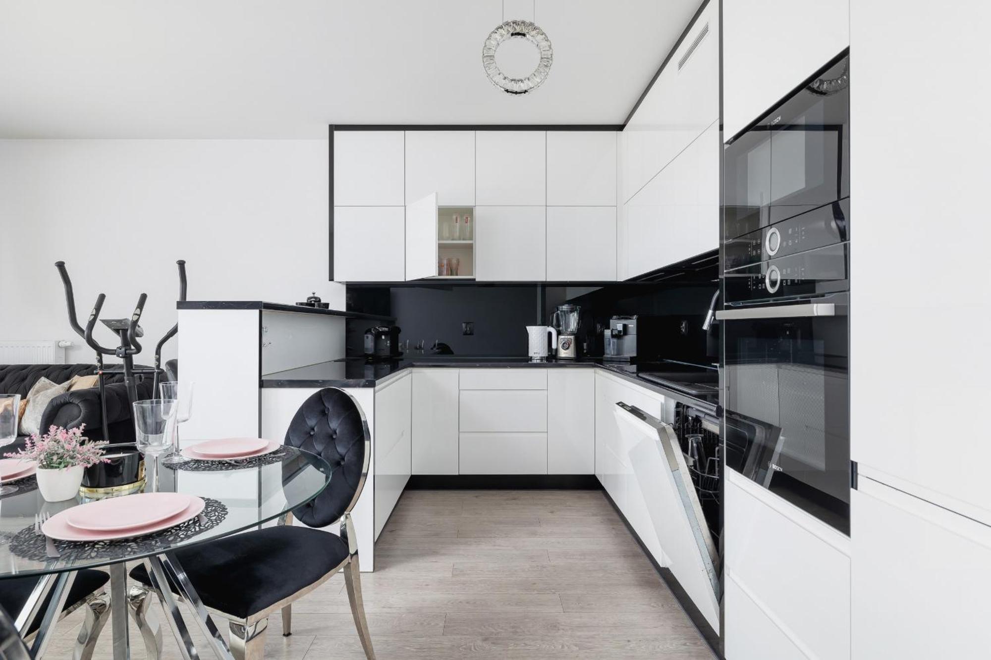 Cracow Pradnik Spacious & Family Apartment With 3 Bedroom By Renters Prestige Cracovia Esterno foto